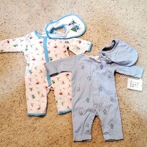 2 NEW baby pjs bib